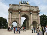 Триумфальная арка около Лувра