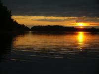 Ладога, Карелия. Белые ночи, закат. Фото с Безлесого острова.